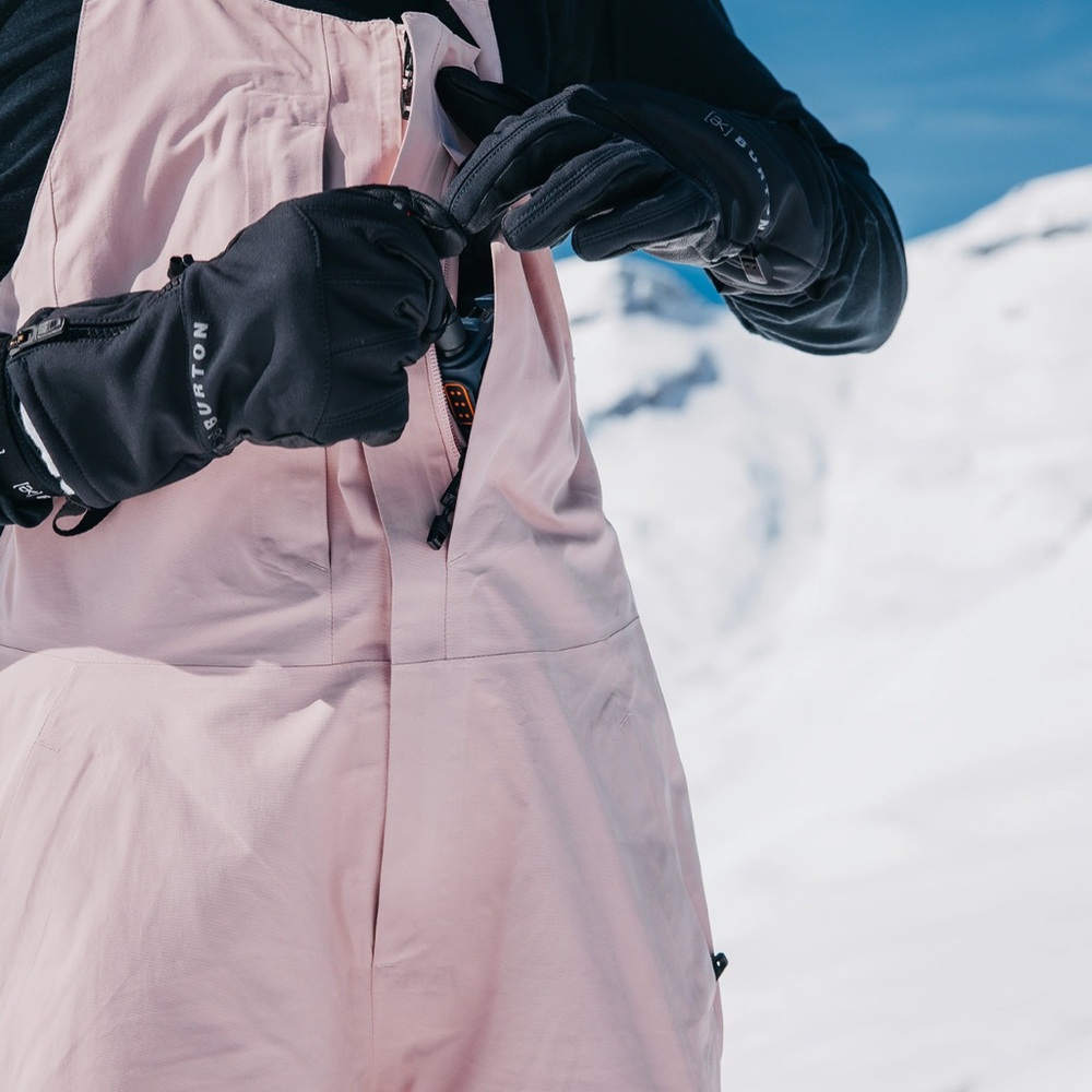 Women’s Burton [ak] Kimmy GORE-TEX 2L Bib Pants - Picture 4 of 6
